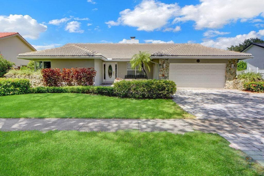 2665 NW 41st Street
